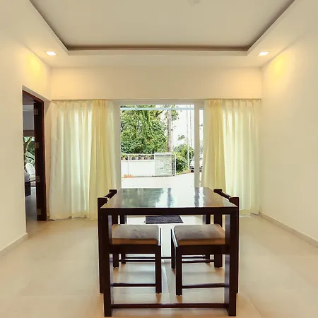 Crayons Guest House Munnar-3