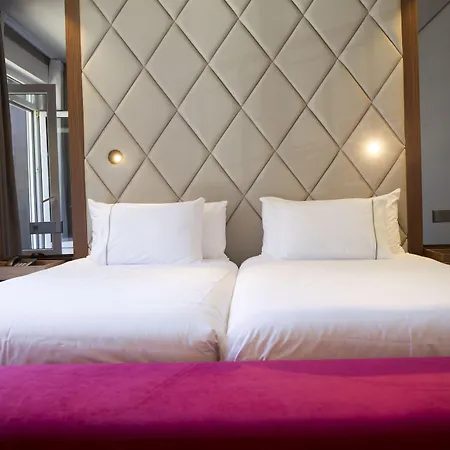 Hotel Silken Palacio Uribarren-3