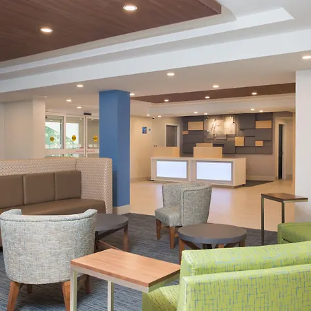 Holiday Inn Express Chelmsford By Ihg-2