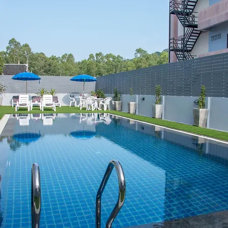 Carpio Hotel Phuket-3