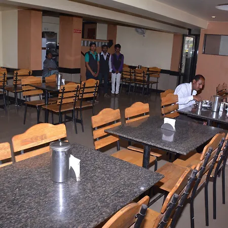 Oyo 30537 Hotel Megharaj-2