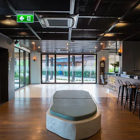 S.22 Hotel Suratthani-2