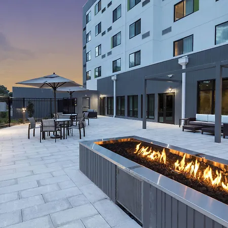 Courtyard By Marriott Tampa Northwest/Veterans Expressway-2