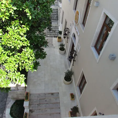 Hotel Argjiro-2