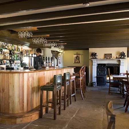 Black Horse Beamish-3