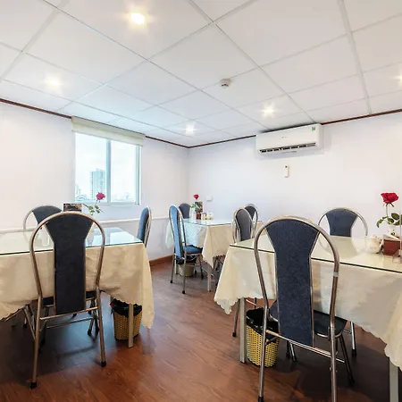 A25 Hotel - Dịch Vọng Hậu-3