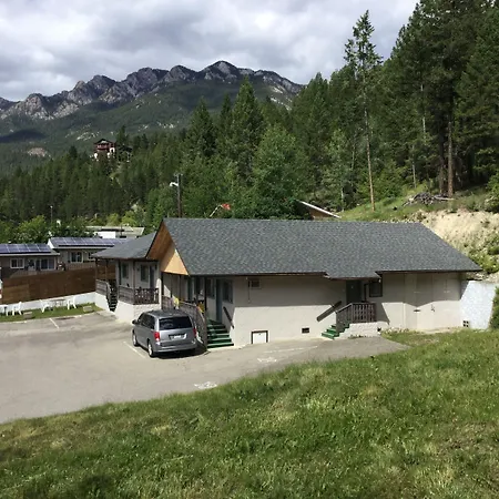 Celadon Lodge-2
