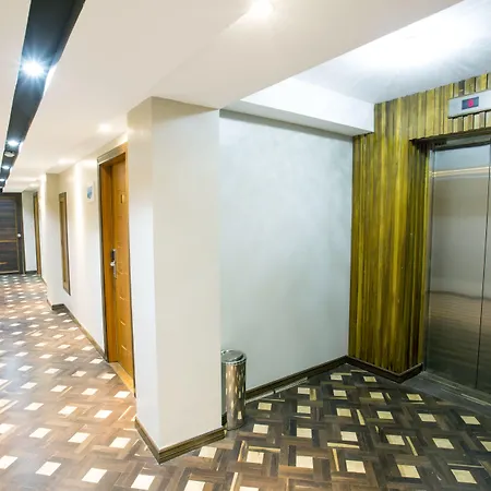 Tristar Hotel-2