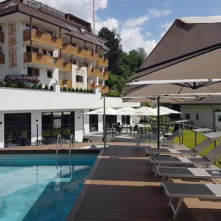 Molaris Lodge-3