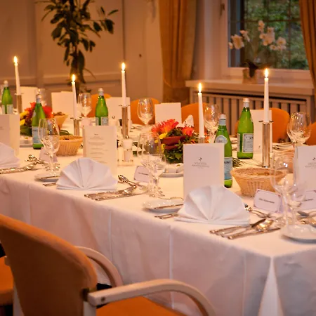VILA VITA Burghotel Dinklage-3
