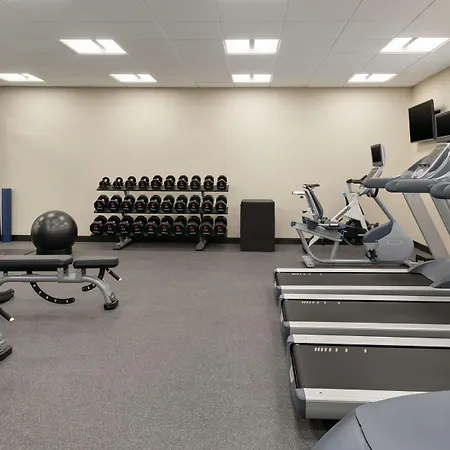 Hampton Inn Brooklyn Park-2