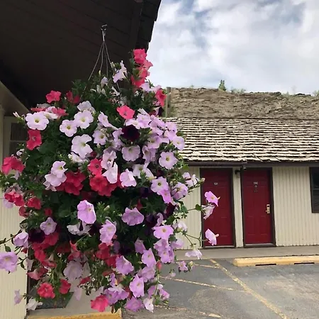 Country West Motel Of Rock Springs-2