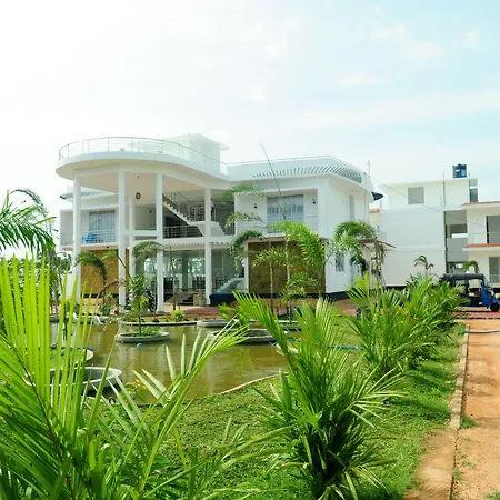 Sunstar Nilaveli-2