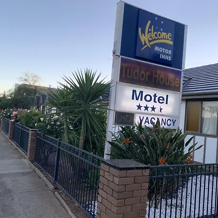 Shepparton Motor Inn Tudor House Motel-2