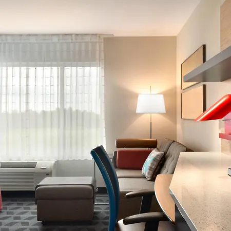 Towneplace Suites By Marriott Milwaukee Grafton-2