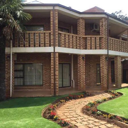 Lapeng Village-2