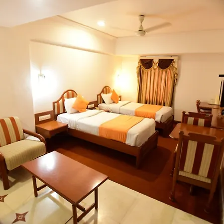 Hotel Aditi By Wb Economy, Vadodara-3