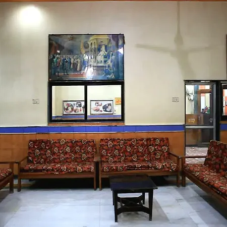 Hotel Kaustubh-3