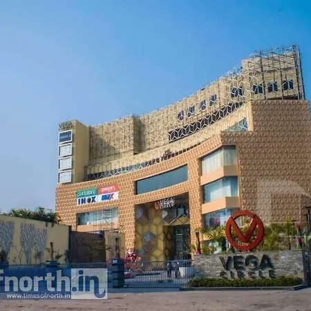 The Cindrella Hotel-3