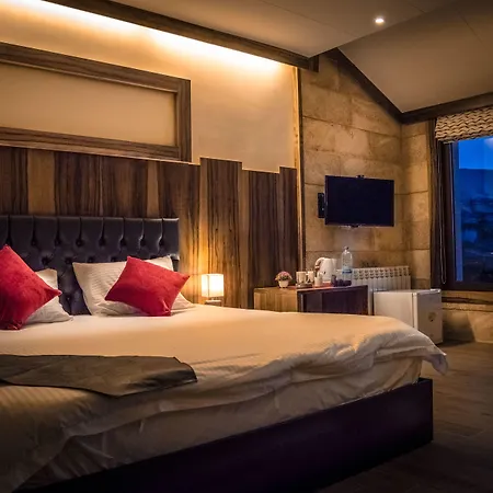 White Cedar Hotel &Resort-2