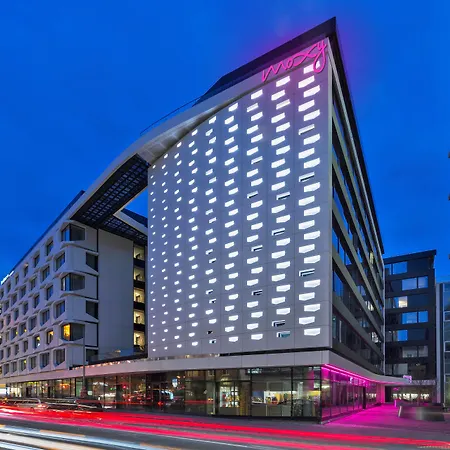 Moxy Frankfurt City Center-2