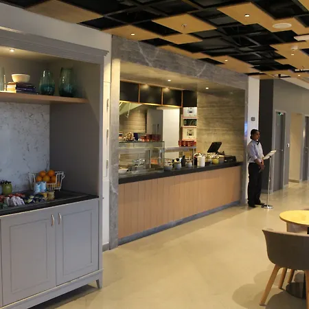 Holiday Inn Express Chennai Omr Thoraipakkam By Ihg-3