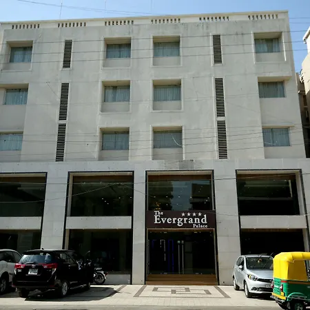 Hotel The Evergrand Palace-3