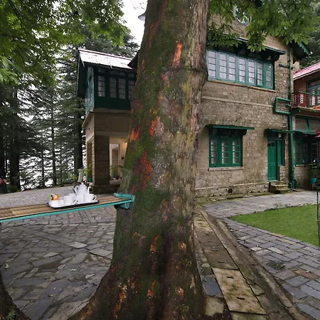 Brij Villa, Dalhousie - A Colonial Luxury Retreat-3