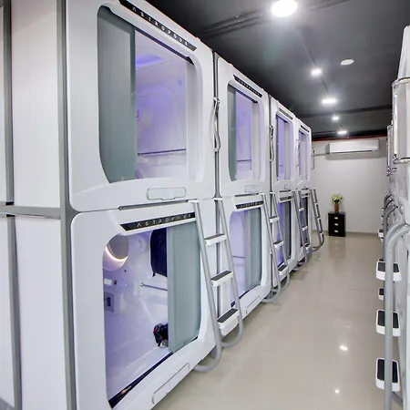 Hotel Astropods Airport, Mumbai.-3