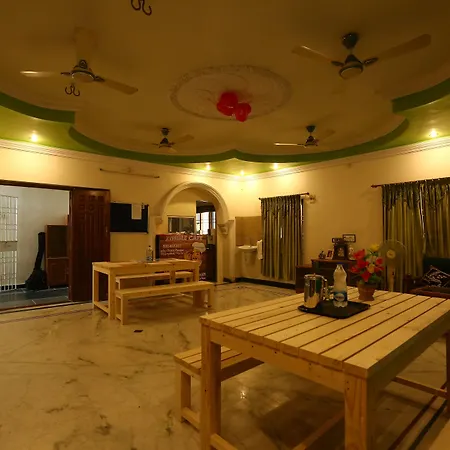Zingle Stay Airport Hotel-2