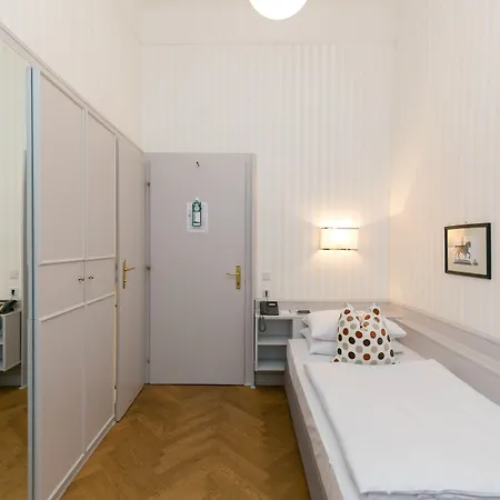 Hotel Kaerntnerhof-2