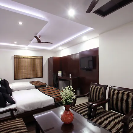Hotel Mohan International-3