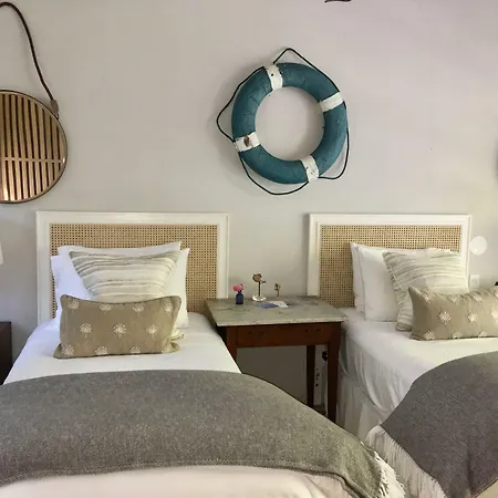 A Room At The Beach-3