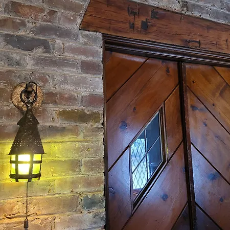 The Brewery Lodge Hotel-3