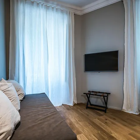 Giselda Home-3