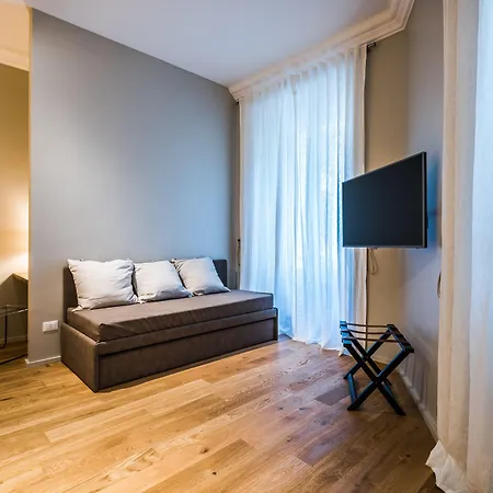 Giselda Home-2