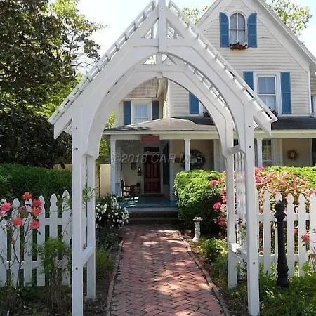 Princess Anne Book Lovers Inn-2