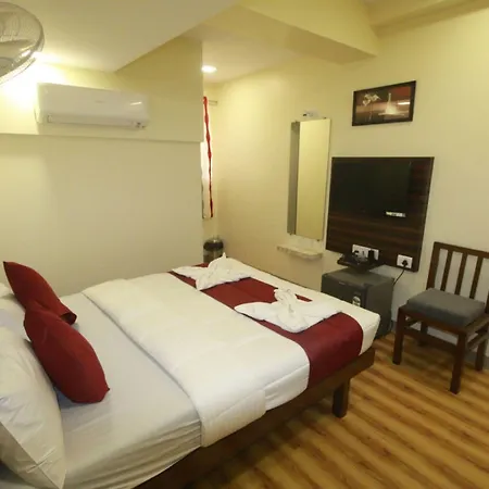 Hotel Alfa International Near Nanavati Hospital Mumbai Near Airport Mumbai Near Juhu Beach-3