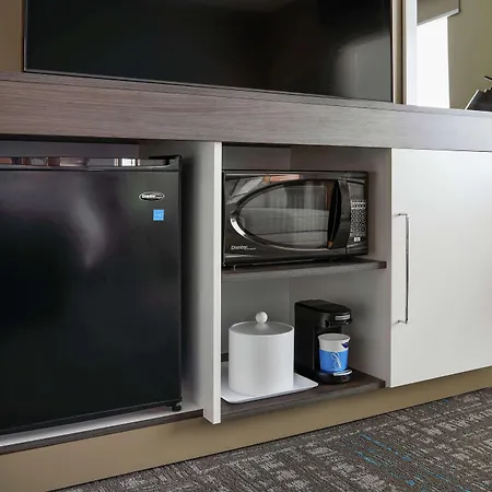 Hampton Inn & Suites Chicago/Waukegan-3