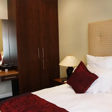 Silver Oaks Boutique Hotel-3