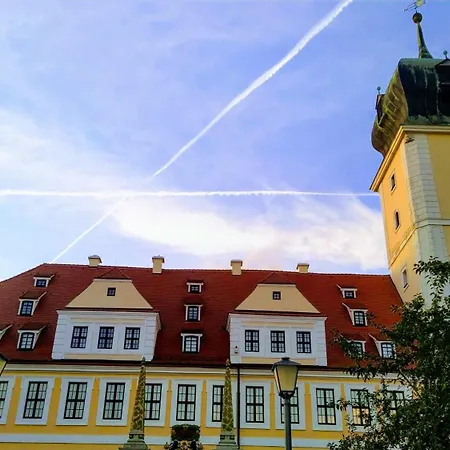 Land-gut-Hotel Schenkenberger Hof-3