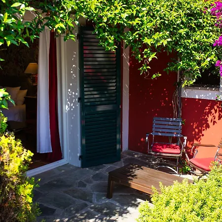Hotel Demeure Castel Brando-2