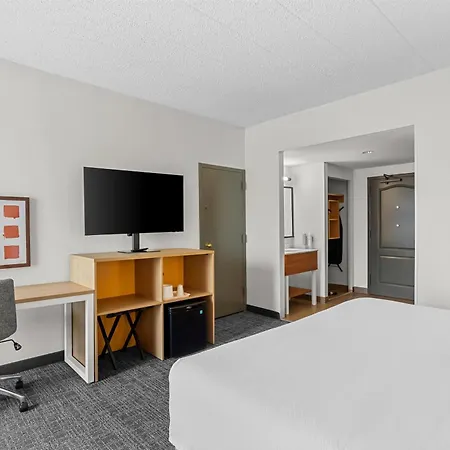Spark By Hilton Des Plaines Chicago O'Hare-3
