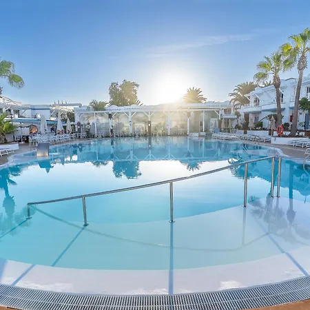 Hotel Arena Beach-3
