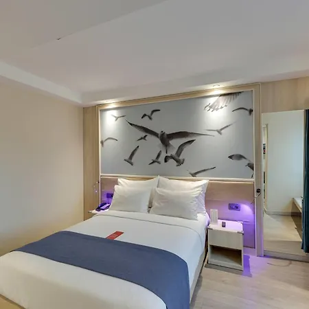 Ramada By Wyndham Istanbul Old City-2