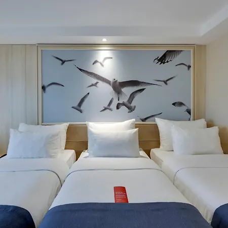 Ramada By Wyndham Istanbul Old City-2