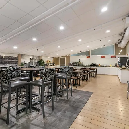Best Western Plus Waltham Boston-2