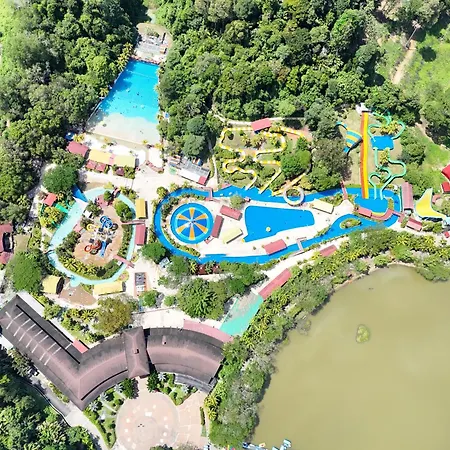 Bukit Merah Laketown Resort-2