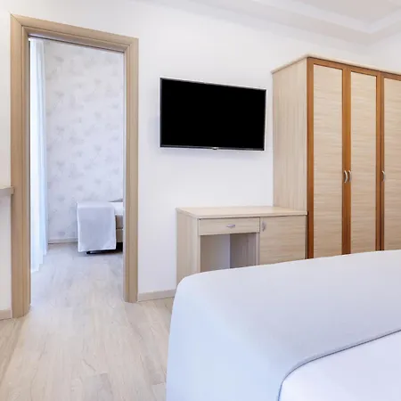 Hotel Riviera-3