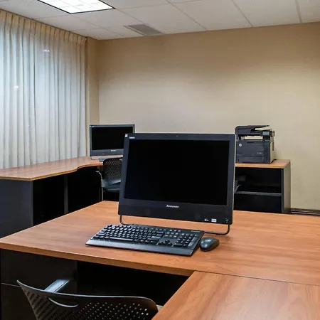 Quality Hotel Conference Center Cincinnati Blue Ash-2